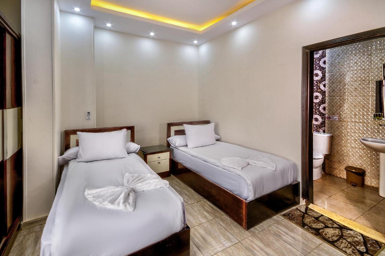 Tut Pyramids View Hotel Kafrat al Jabal Ngoại thất bức ảnh